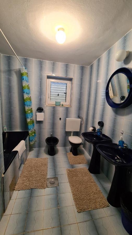 Apartments Solis, 50 M From The Sea - Jakisnica Bagian luar foto