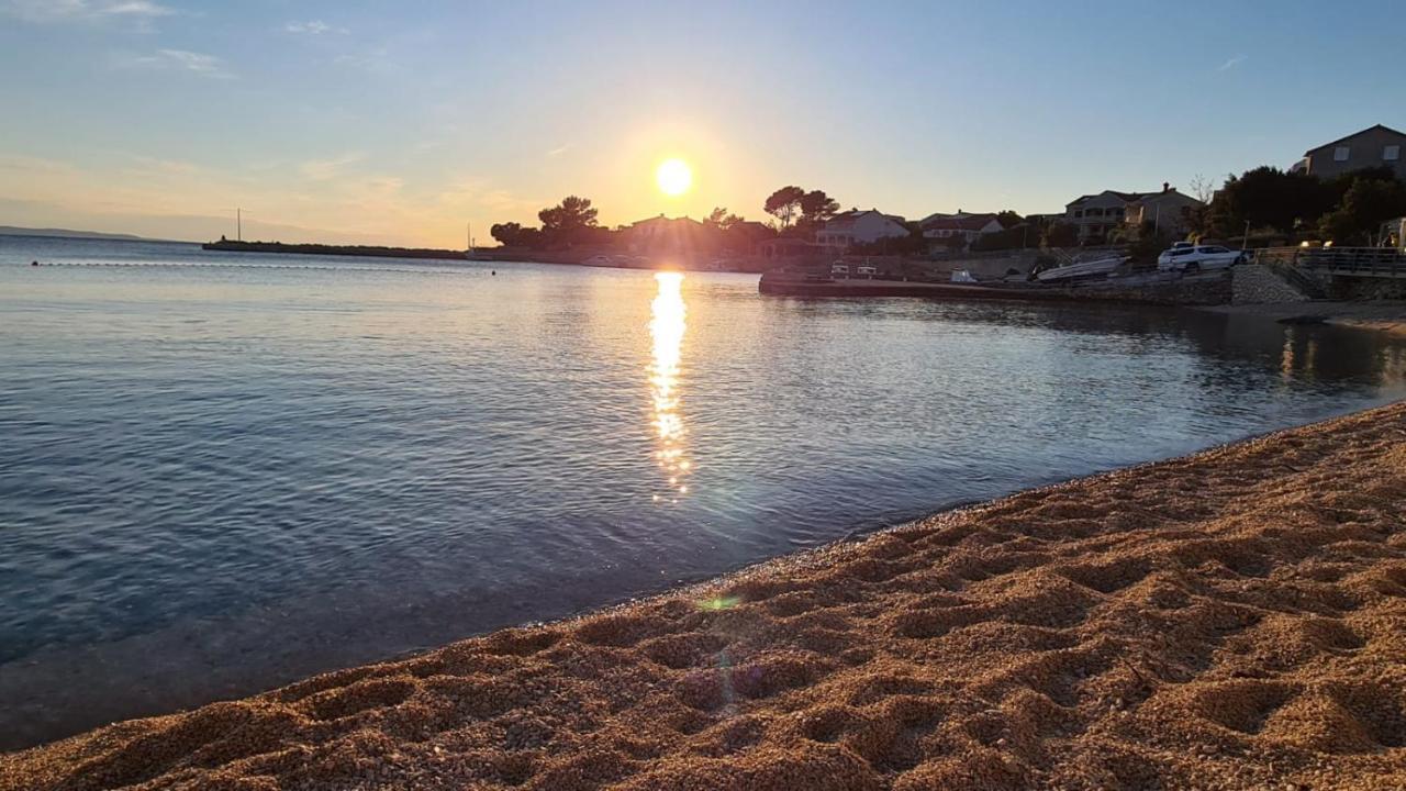 Apartments Solis, 50 M From The Sea - Jakisnica Bagian luar foto