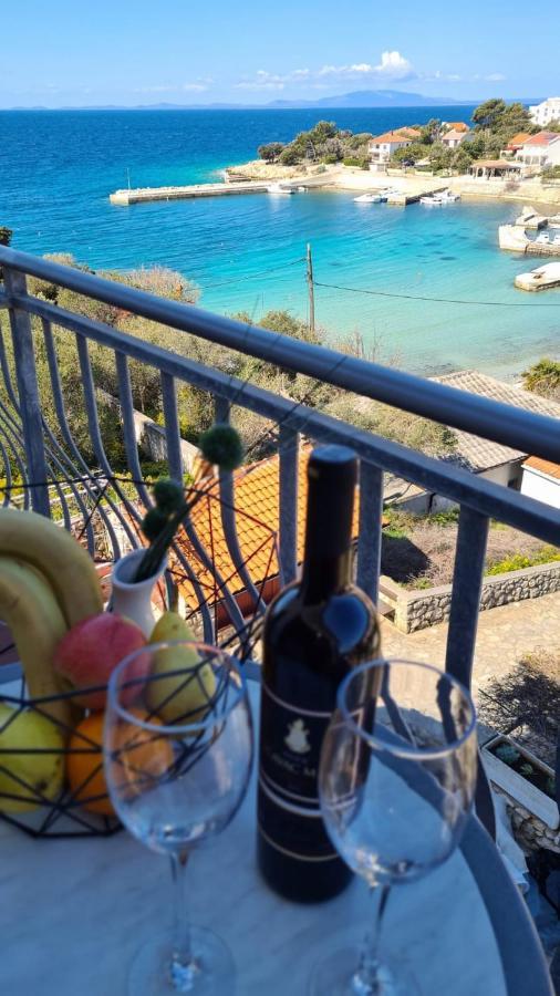 Apartments Solis, 50 M From The Sea - Jakisnica Bagian luar foto